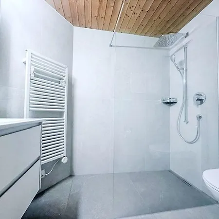 Abendrot Apartments-23 By Interhome شقة جريندلوالد